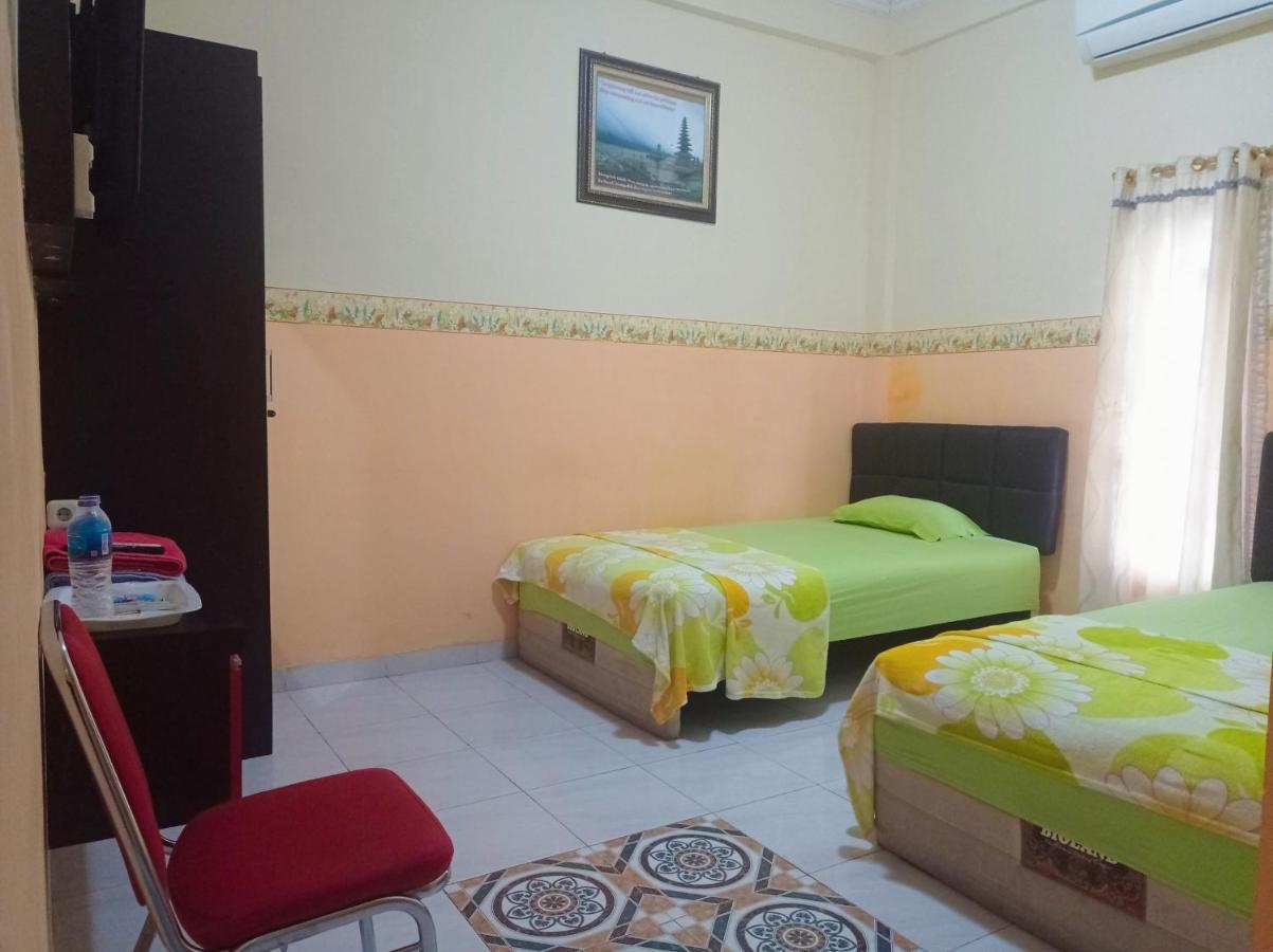 Hotel Nayora Prabumulih Perabumulih Экстерьер фото